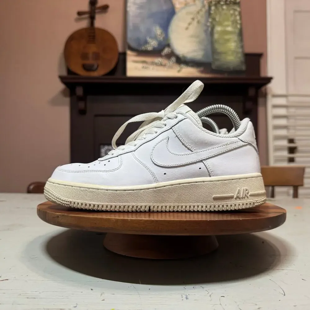 Nike Air Force 1 Low Kids Size 6Y White Sneaker Shoes 314192-117